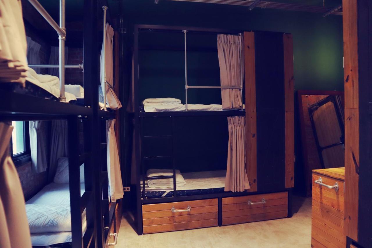 Travel Charger Hostel Hualien Eksteriør billede