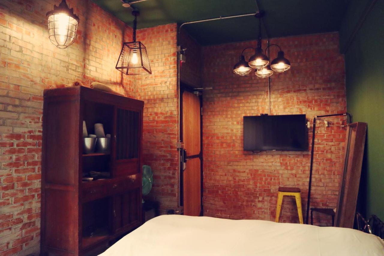 Travel Charger Hostel Hualien Eksteriør billede
